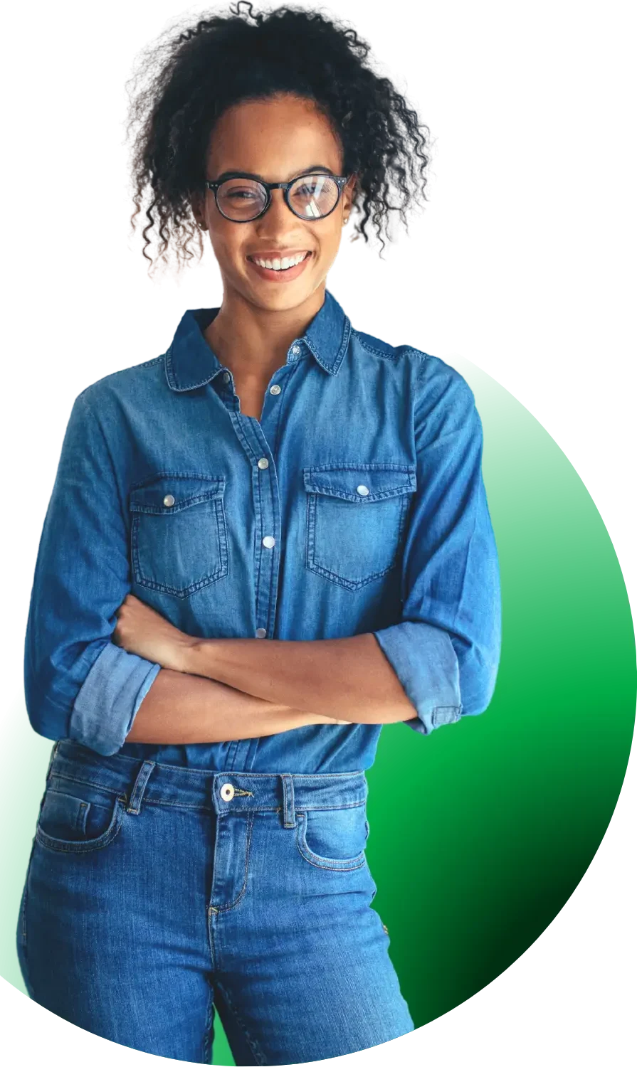 Happy woman HVAC entrepreneur in front of a green circle background | RS Gonzales | hvac marketing firm
